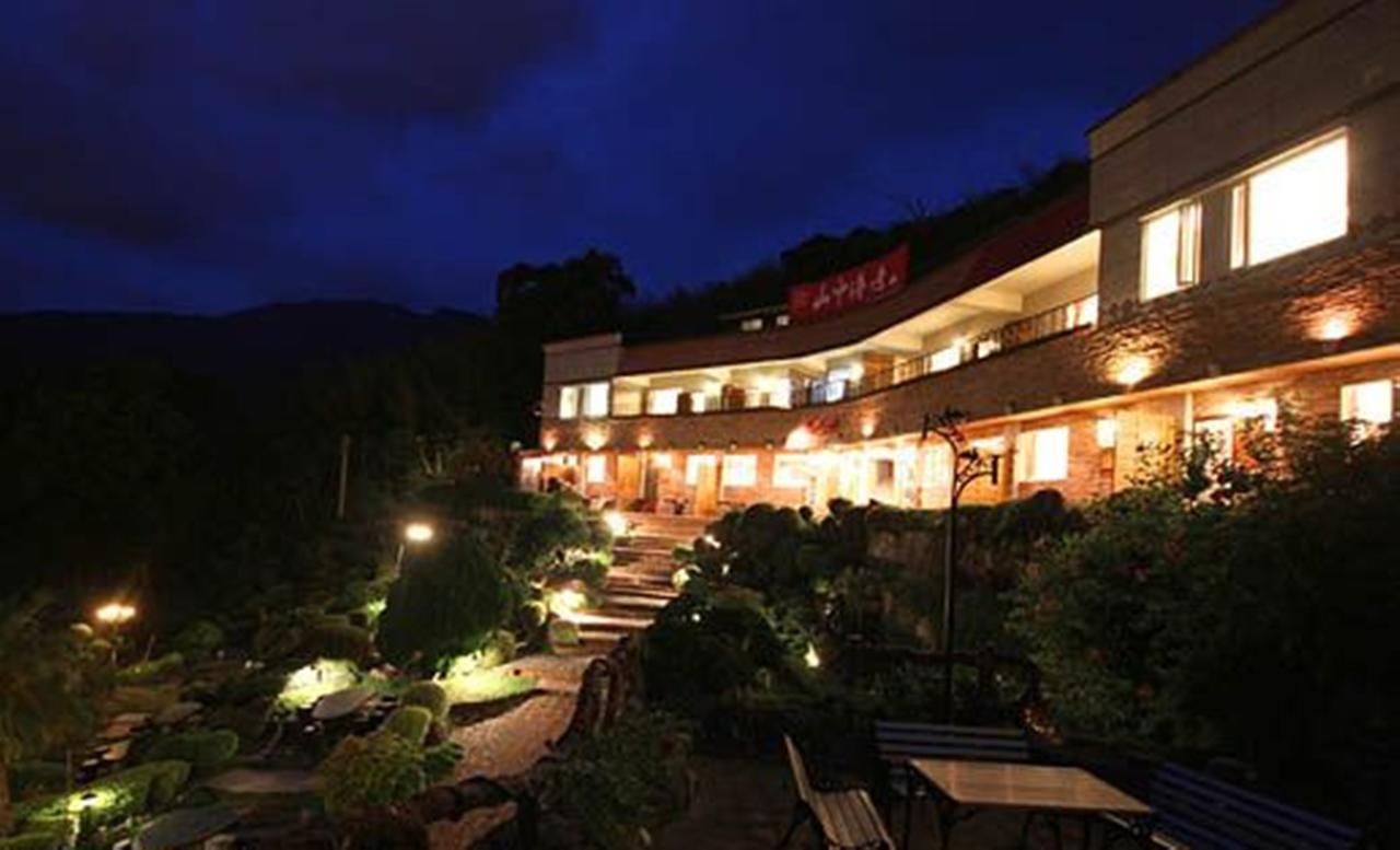 Mountain House Bed & Breakfast Shuiyuan Ngoại thất bức ảnh
